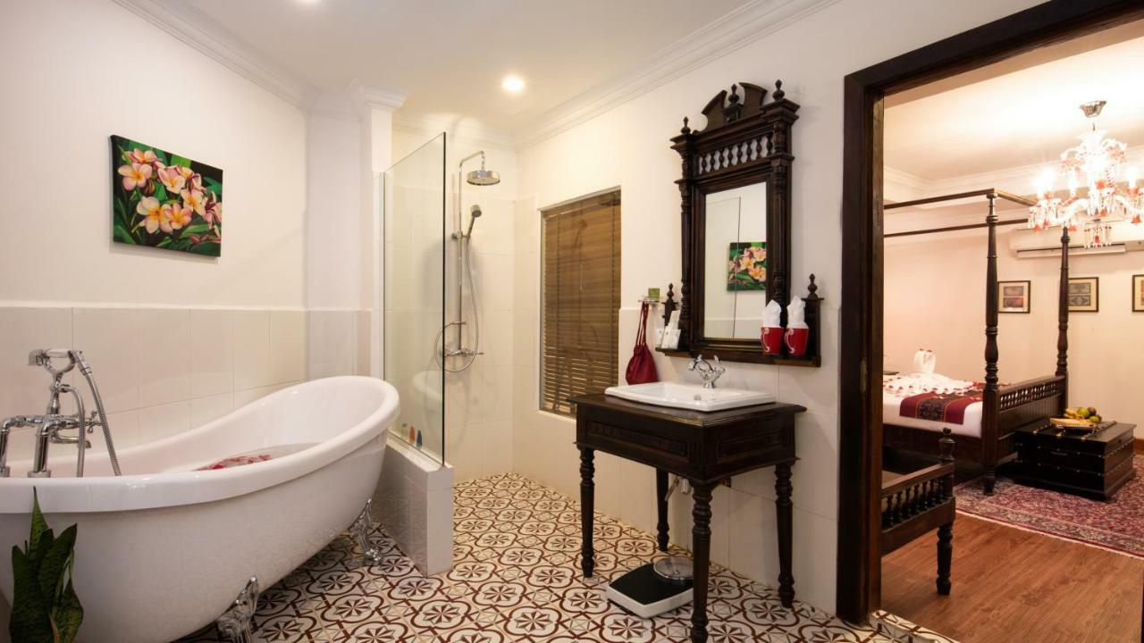 Mane Colonial Classic Siem Reap Quarto foto